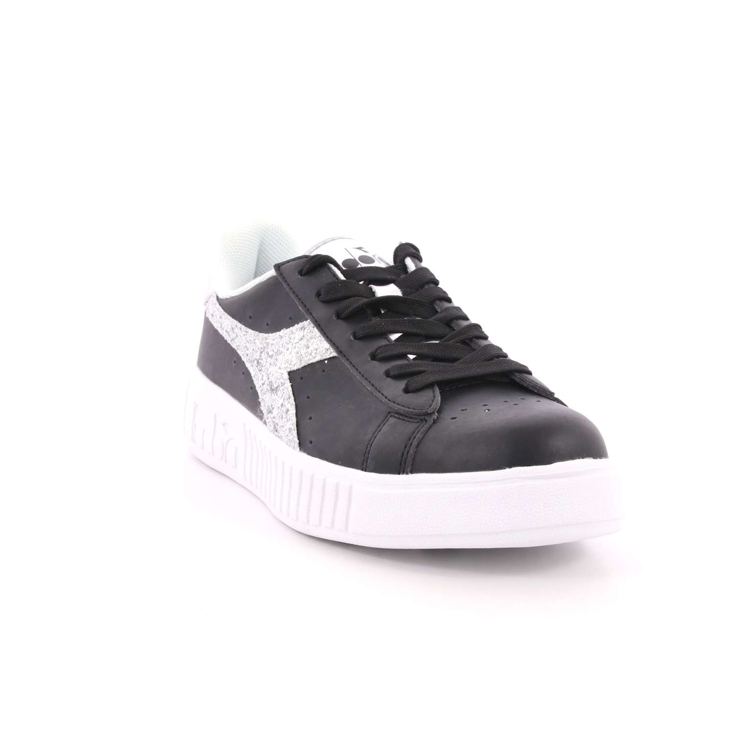 Scarpa Allacciata Diadora Donna Nero Scarpa Allacciata Diadora Donna Nero Scarpe 102 - 101.175057