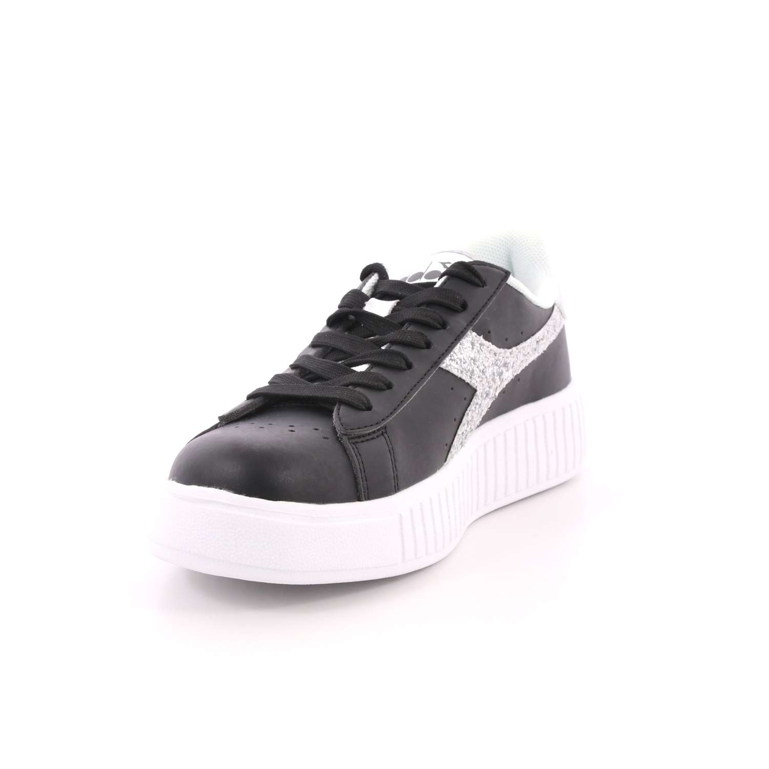 Scarpa Allacciata Diadora Donna Nero Scarpa Allacciata Diadora Donna Nero Scarpe 102 - 101.175057