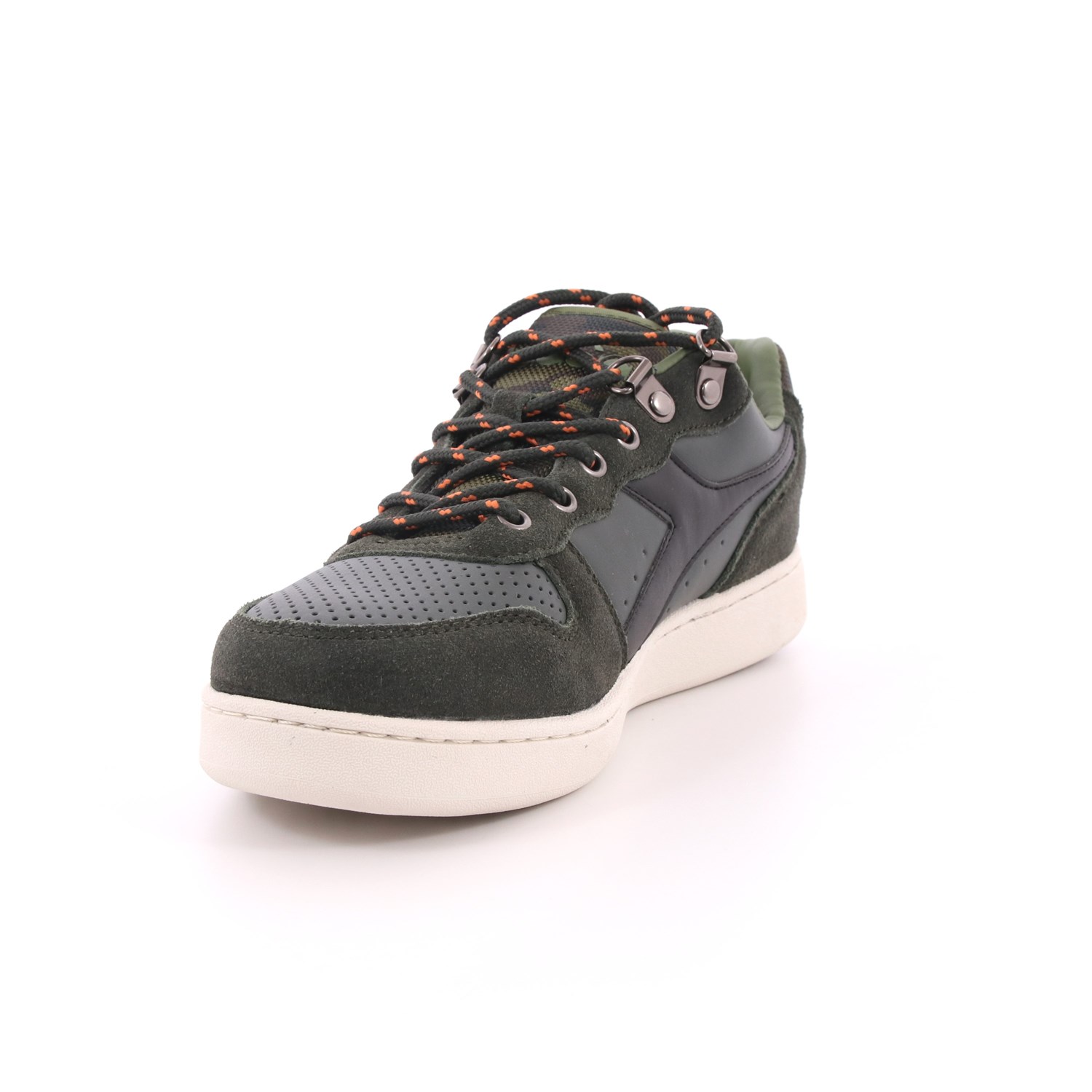 Scarpa Allacciata Diadora Uomo Verdone Scarpa Allacciata Diadora Uomo Verdone Scarpe 105 - 101.175072