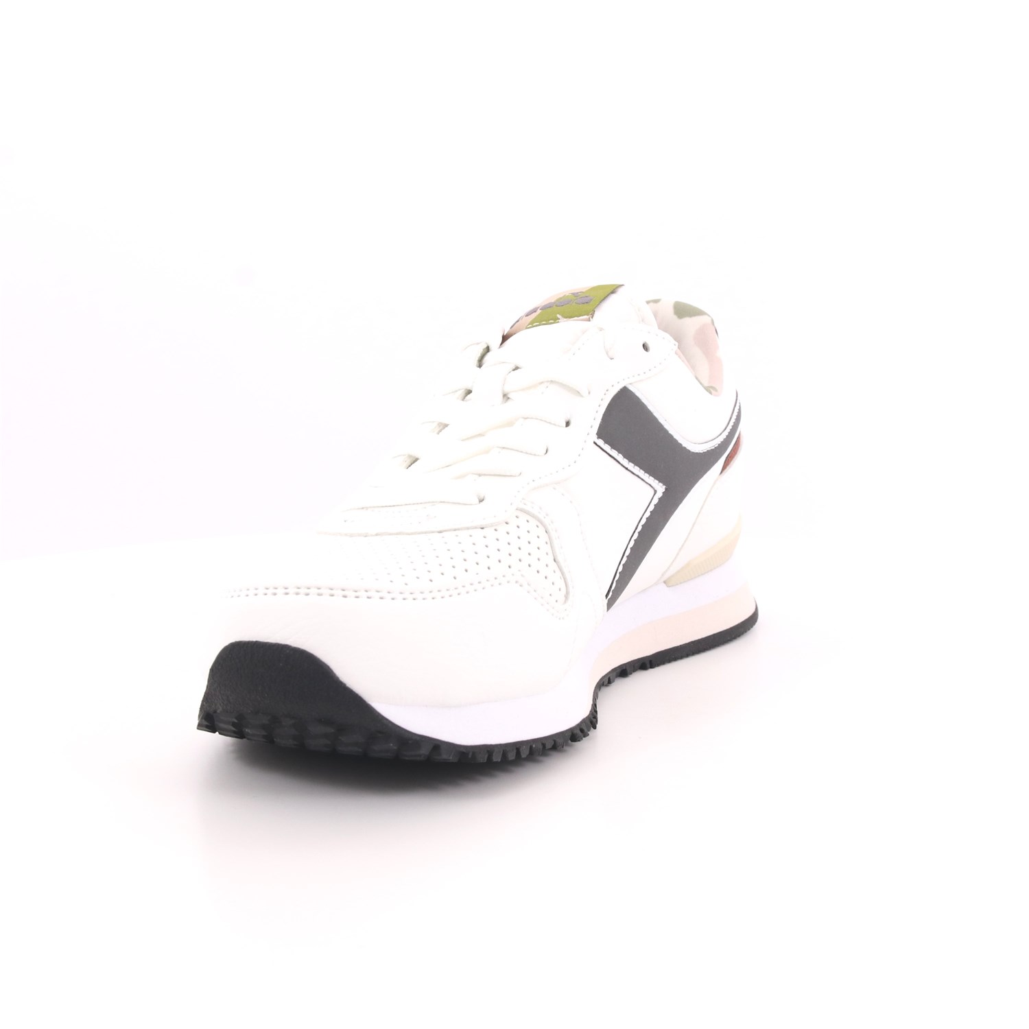 Scarpa Allacciata Diadora Uomo Bianco Scarpa Allacciata Diadora Uomo Bianco Scarpe 127 - 101.176052