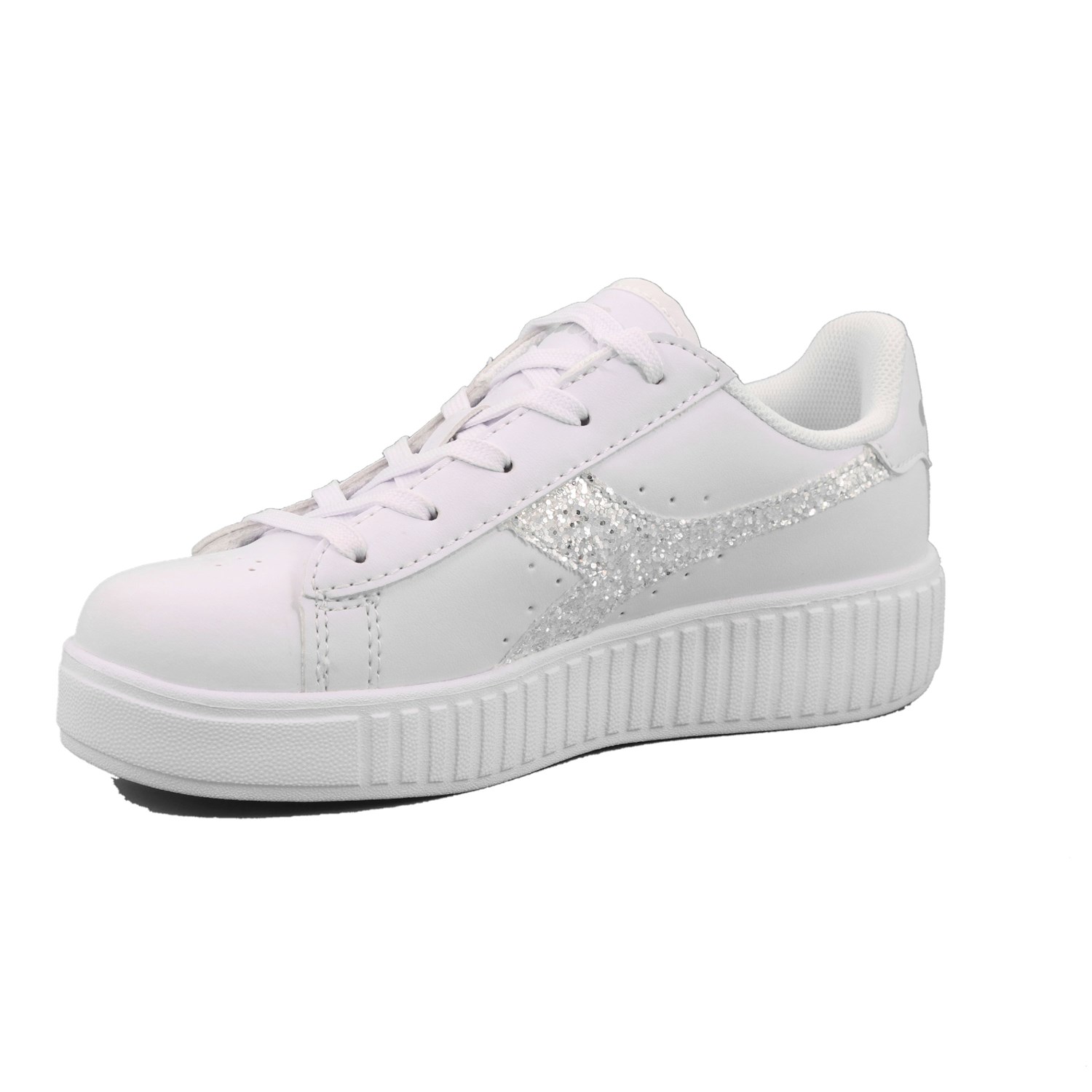 Scarpa Allacciata Diadora Bambina Bianco Scarpa Allacciata Diadora Bambina Bianco Scarpe 135 - 101.175084