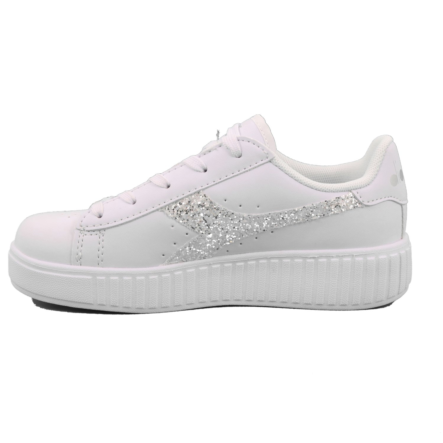 Scarpa Allacciata Diadora Bambina Bianco Scarpa Allacciata Diadora Bambina Bianco Scarpe 135 - 101.175084