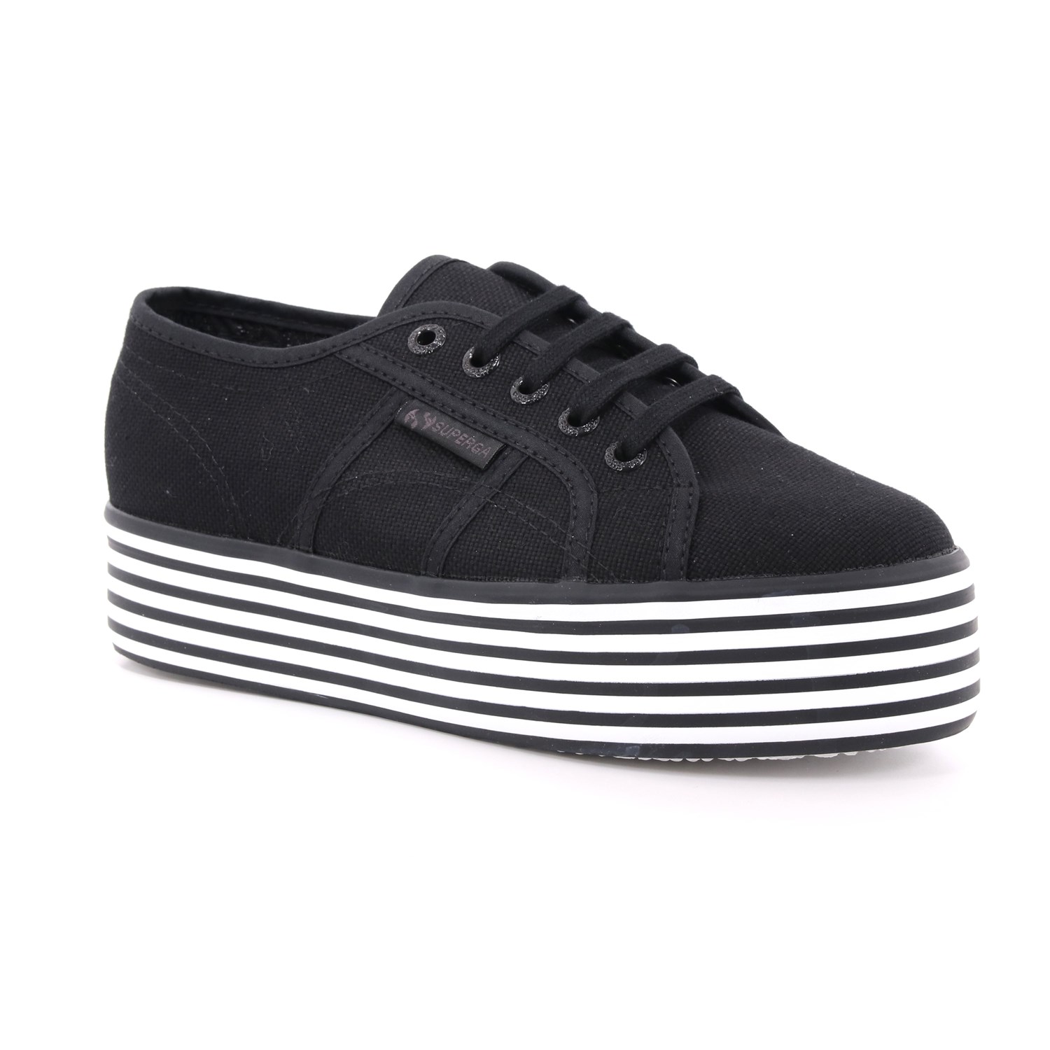 Scarpa Allacciata Superga Donna Nero Scarpa Allacciata Superga Donna Nero Scarpe 133 - S 00FCR0