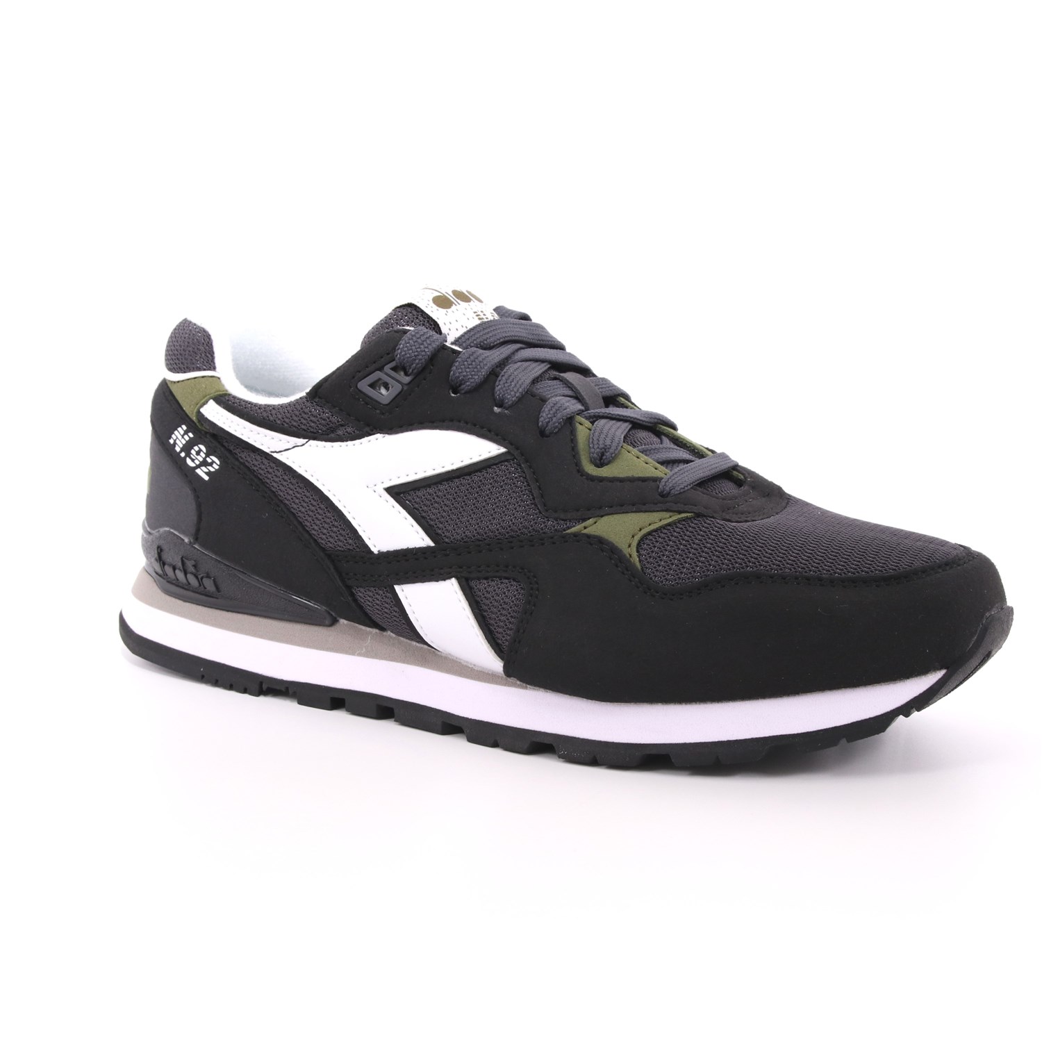 Scarpa Allacciata Diadora Uomo Nero Scarpa Allacciata Diadora Uomo Nero Scarpe 186 - 101.173169