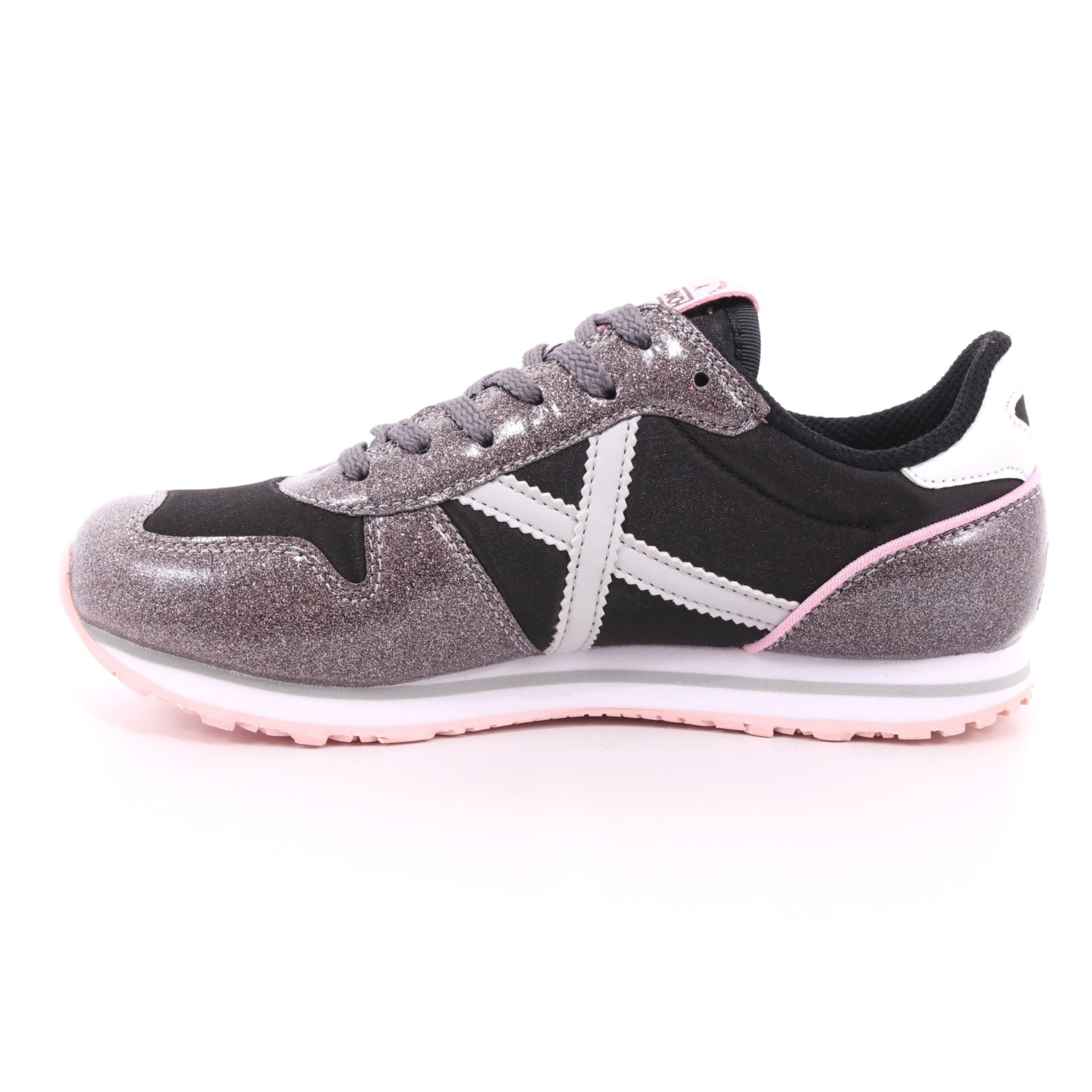 Scarpa Allacciata Munich Bambina Nero Scarpa Allacciata Munich Bambina Nero Scarpe 10 - 8208401