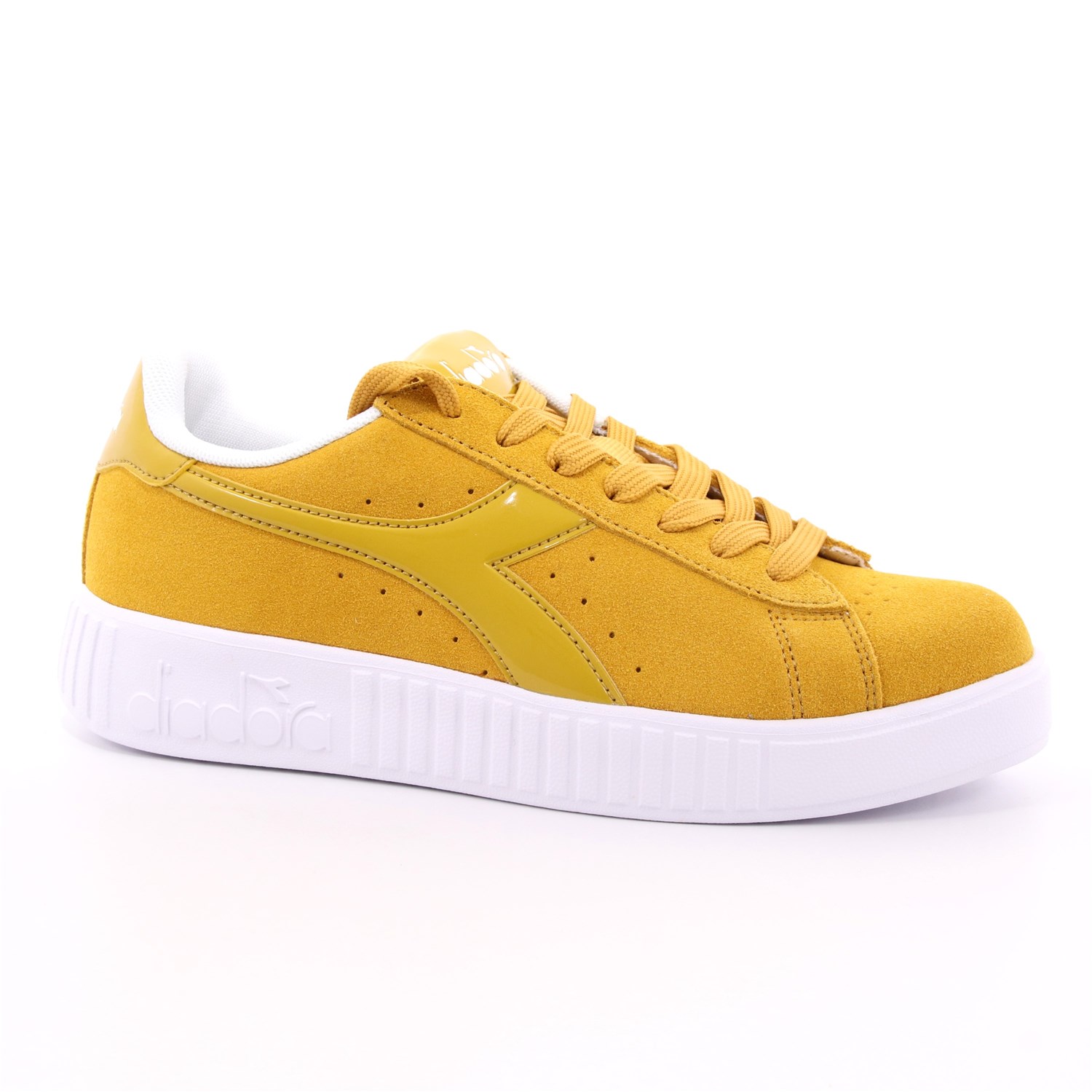 Scarpa Allacciata Diadora Donna Giallo Ocra Scarpa Allacciata Diadora Donna Giallo Ocra Scarpe 192 - 101.173752