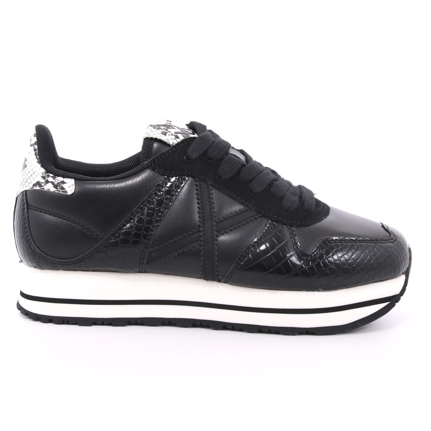 Scarpa Allacciata Munich Donna Nero Scarpa Allacciata Munich Donna Nero Scarpe 27 - 8810129