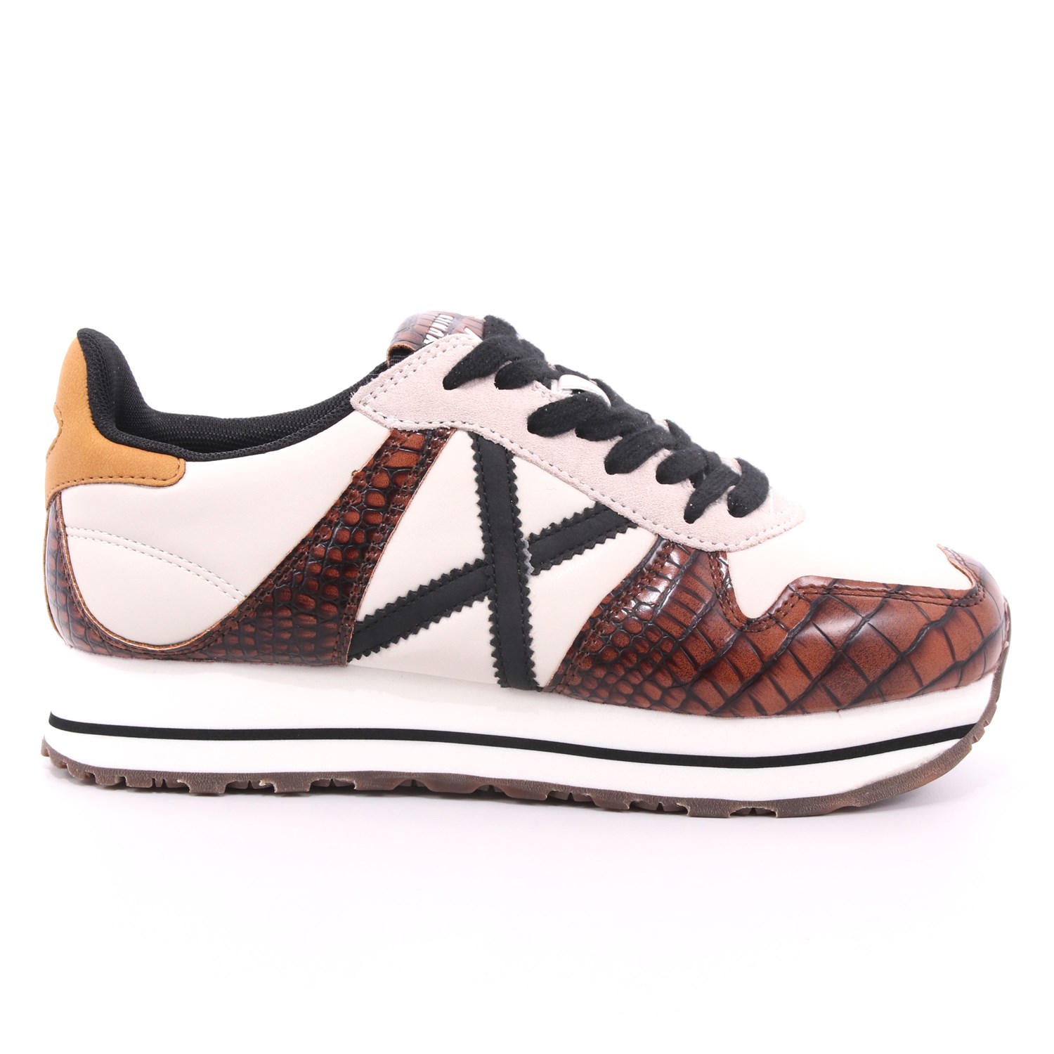 Scarpa Allacciata Munich Donna Beige Scarpa Allacciata Munich Donna Beige Scarpe 28 - 8810127