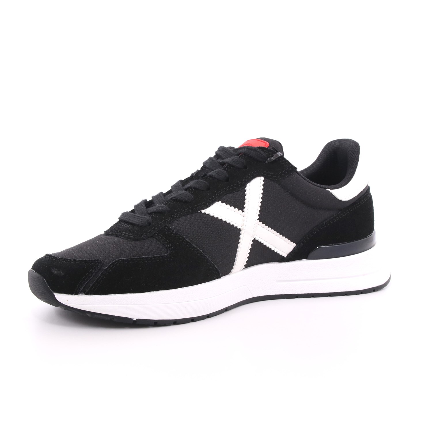 Scarpa Allacciata Munich Uomo Nero Scarpa Allacciata Munich Uomo Nero Scarpe 33 - 8904010