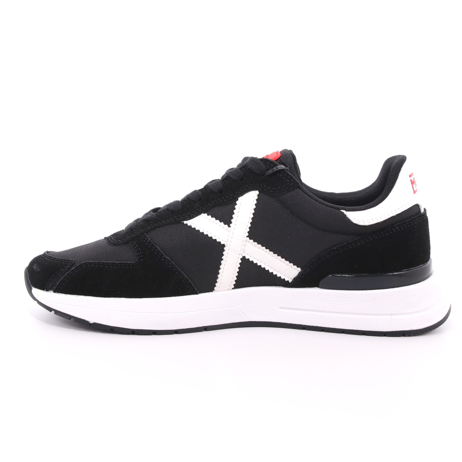 Scarpa Allacciata Munich Uomo Nero Scarpa Allacciata Munich Uomo Nero Scarpe 33 - 8904010