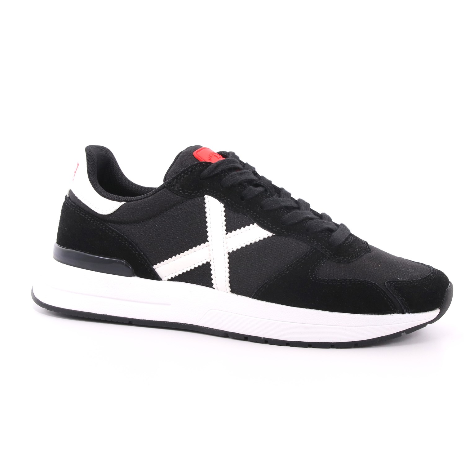 Scarpa Allacciata Munich Uomo Nero Scarpa Allacciata Munich Uomo Nero Scarpe 33 - 8904010