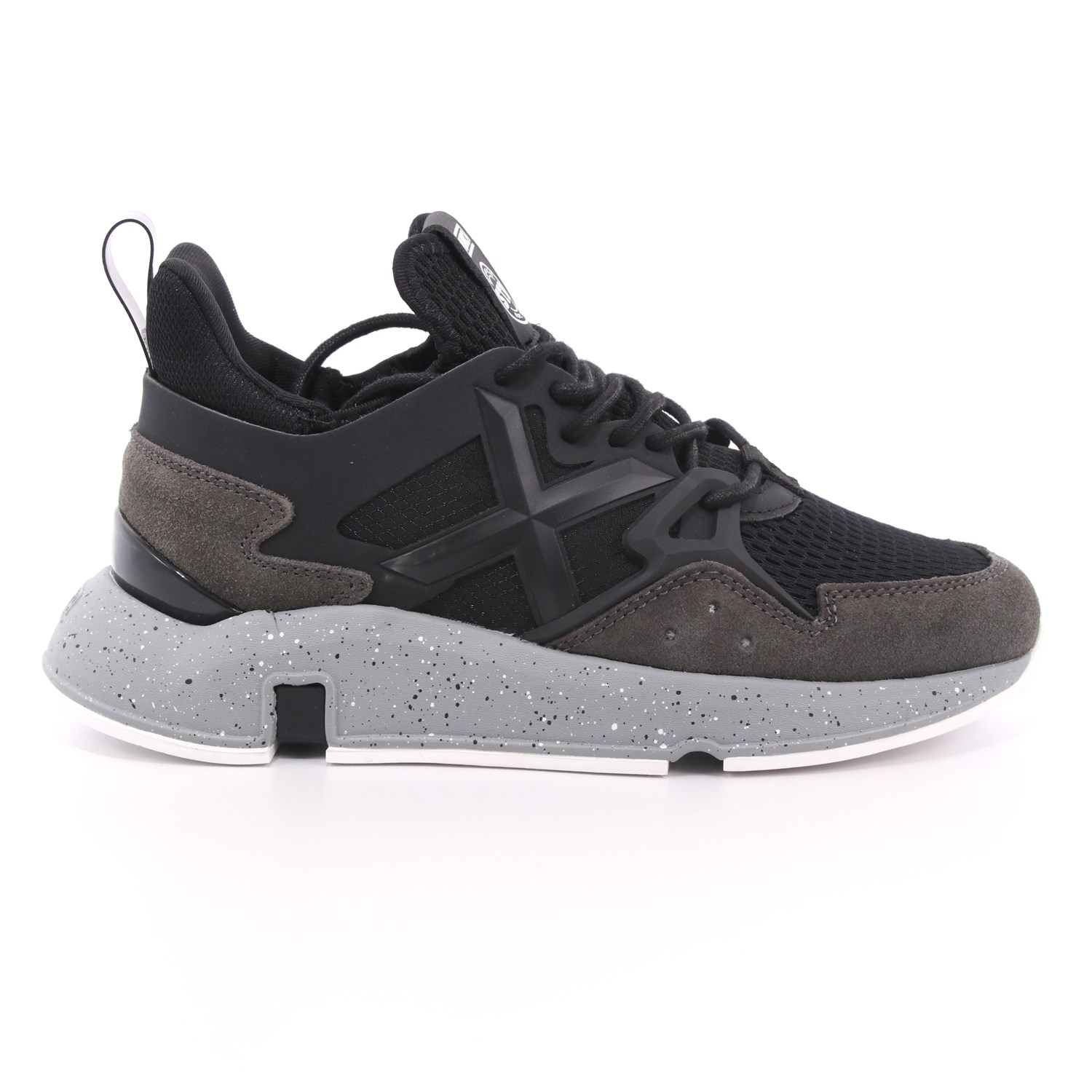 Scarpa Allacciata Munich Uomo Nero Scarpa Allacciata Munich Uomo Nero Scarpe 46 - 4172004