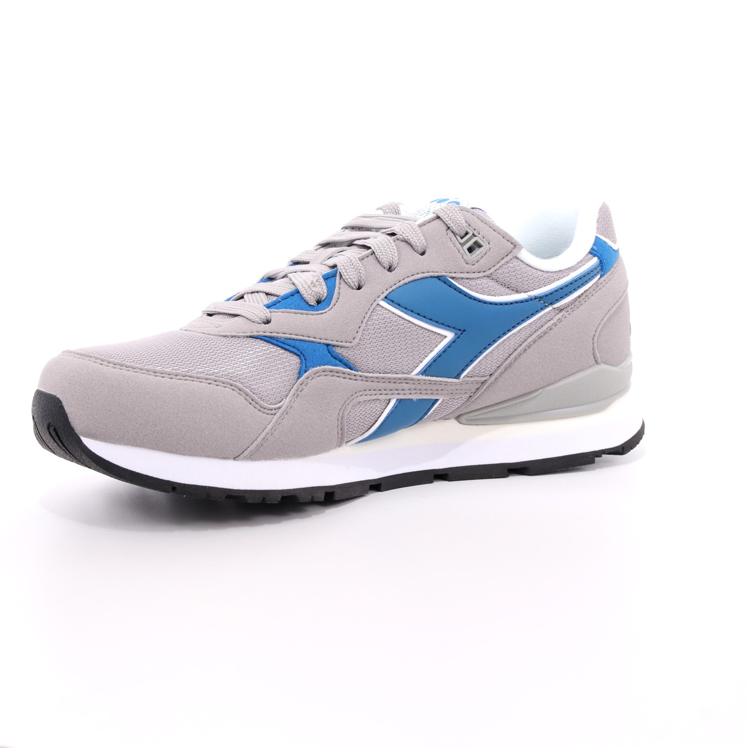 Scarpa Allacciata Diadora Uomo Grigio Scarpa Allacciata Diadora Uomo Grigio Scarpe 221 - 101.173169