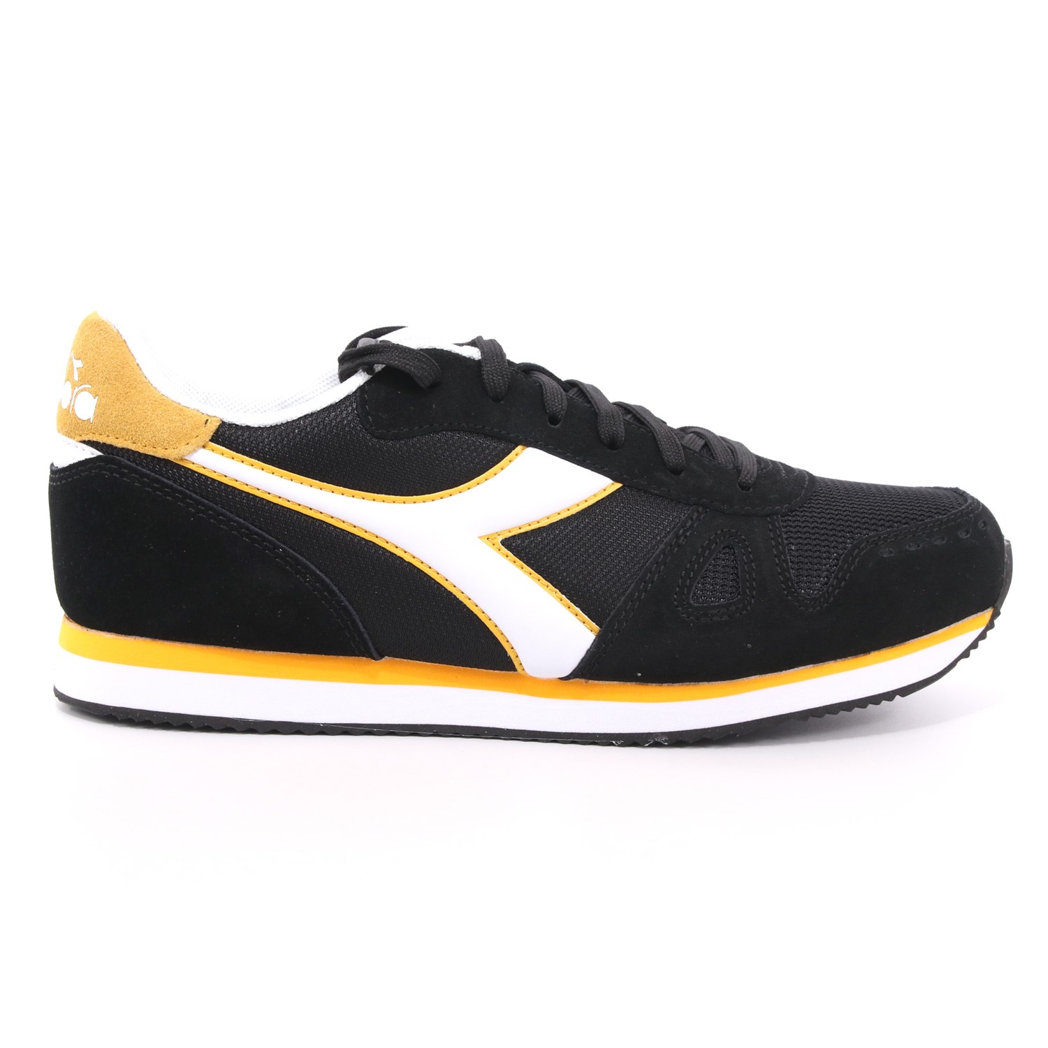Scarpa Allacciata Diadora Uomo Nero Scarpa Allacciata Diadora Uomo Nero Scarpe 227 - 101.173745