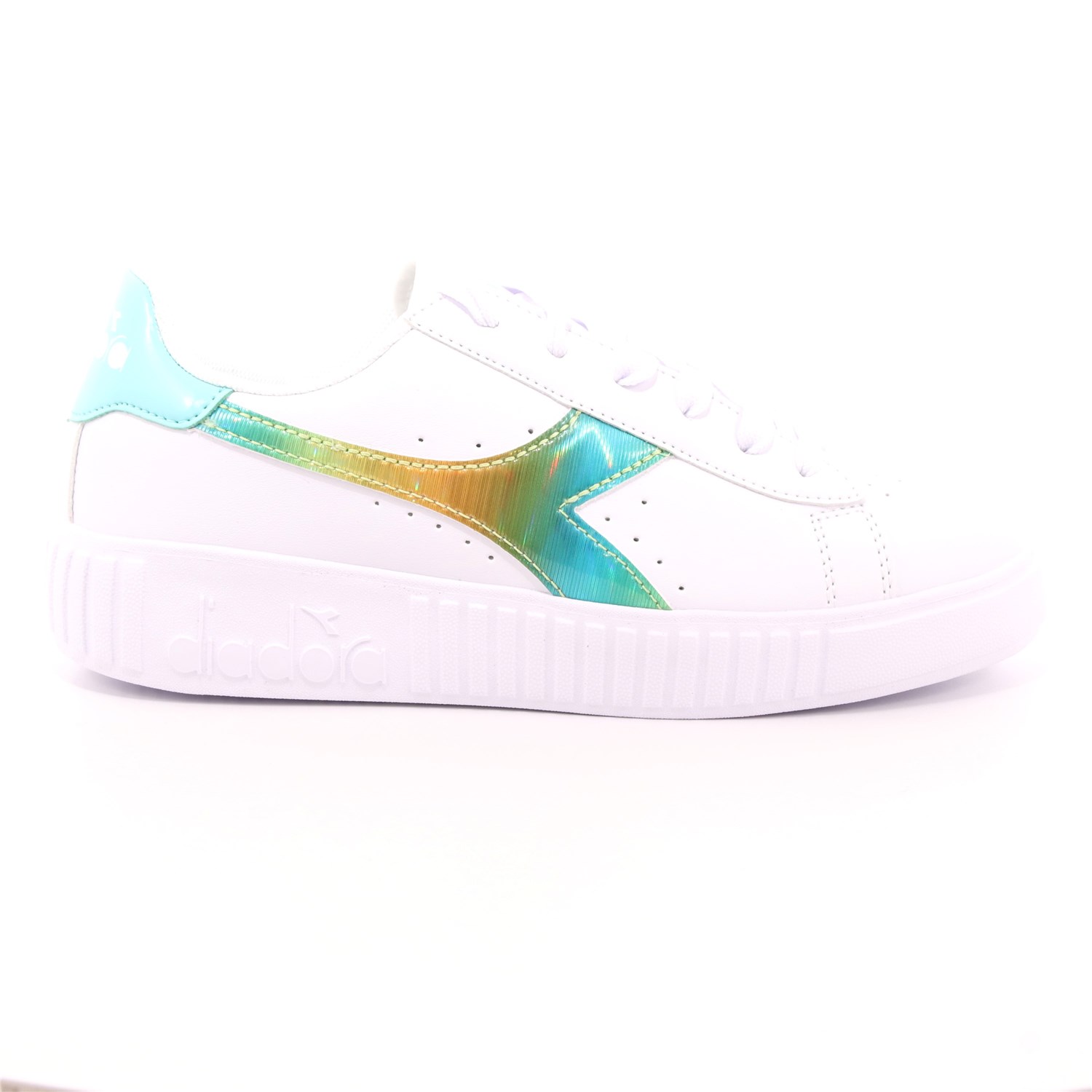 Scarpa Allacciata Diadora Bambina Bianco Scarpa Allacciata Diadora Bambina Bianco Scarpe 239 - 101.177012