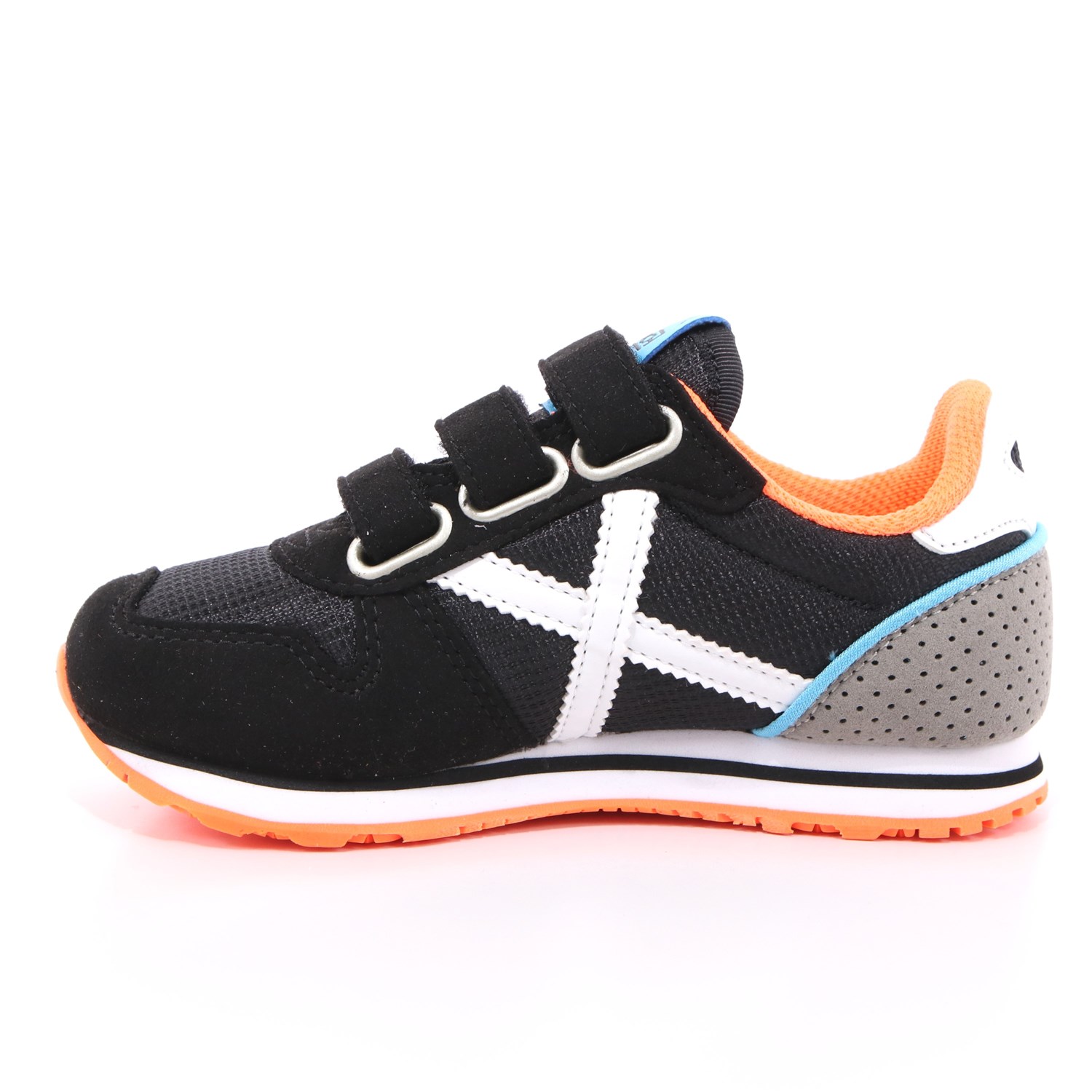 Scarpa Strappi Munich Bambino Nero Scarpa Strappi Munich Bambino Nero Scarpe 81 - 8207422