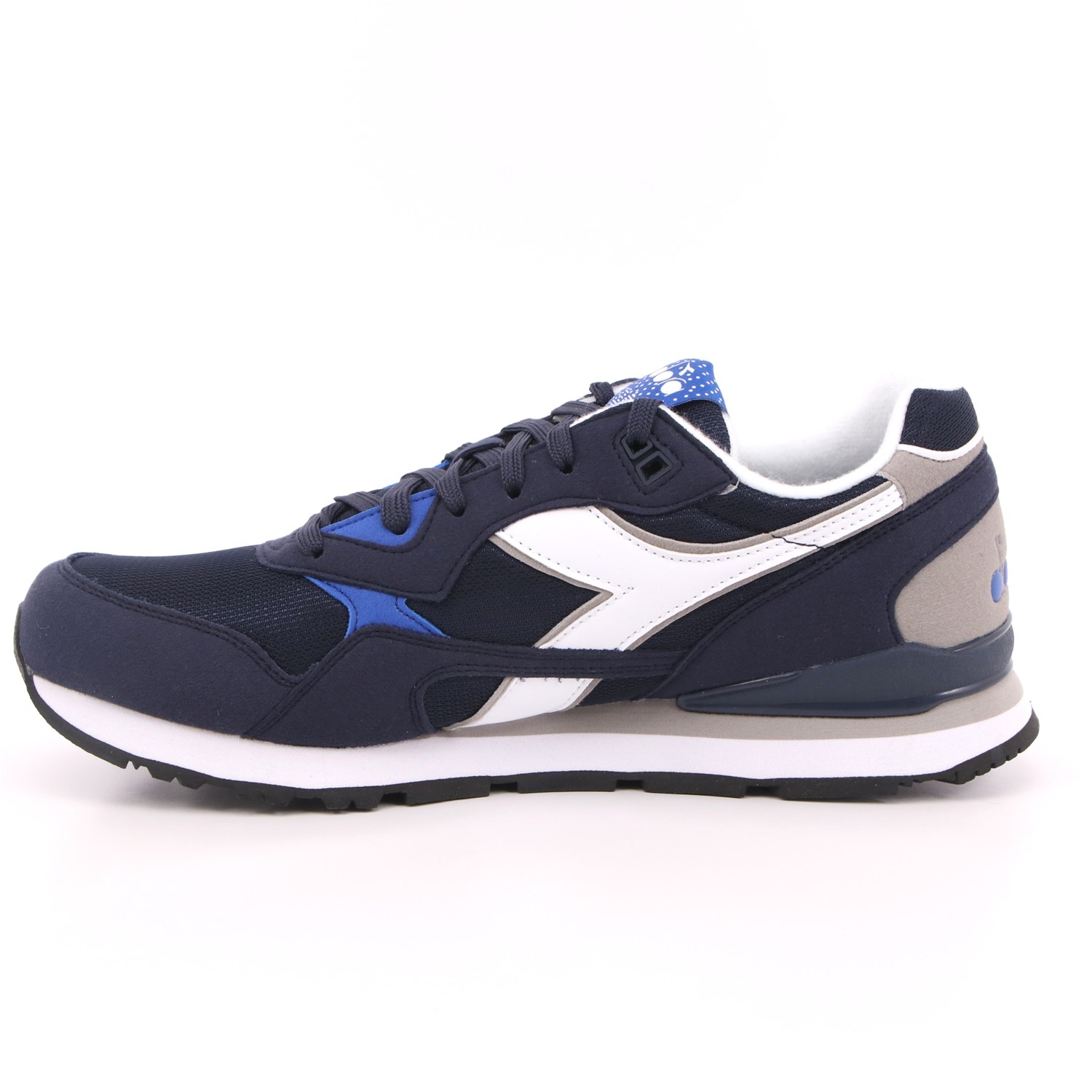 Scarpa Allacciata Diadora Uomo Blu Scarpa Allacciata Diadora Uomo Blu Scarpe 269 - 101.173169
