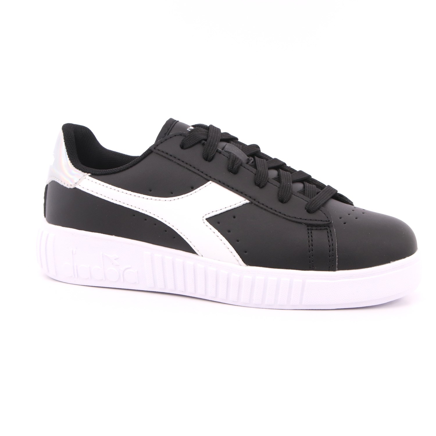Scarpa Allacciata Diadora Bambina Nero Scarpa Allacciata Diadora Bambina Nero Scarpe 276 - 101.177376