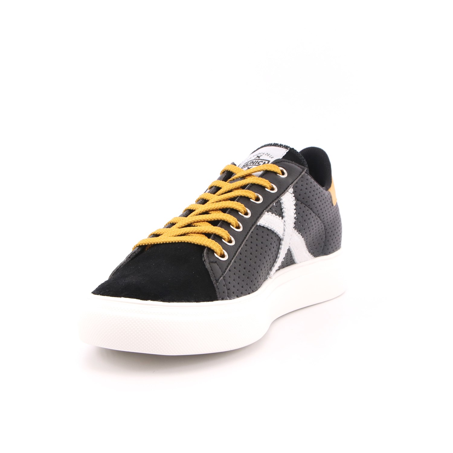 Scarpa Allacciata Munich Uomo Nero Scarpa Allacciata Munich Uomo Nero Scarpe 120 - 8080059