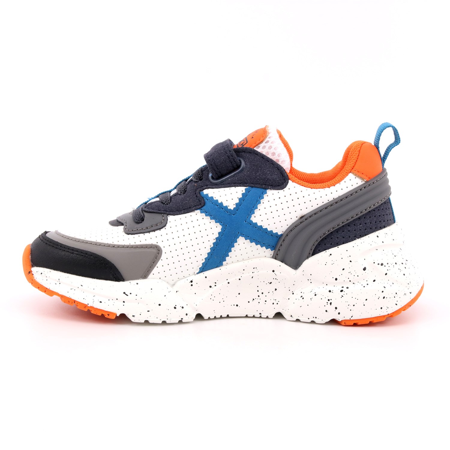 Scarpa Strappi + Elastico Munich Bambino Bianco Scarpa Strappi + Elastico Munich Bambino Bianco Scarpe 129 - 8890035