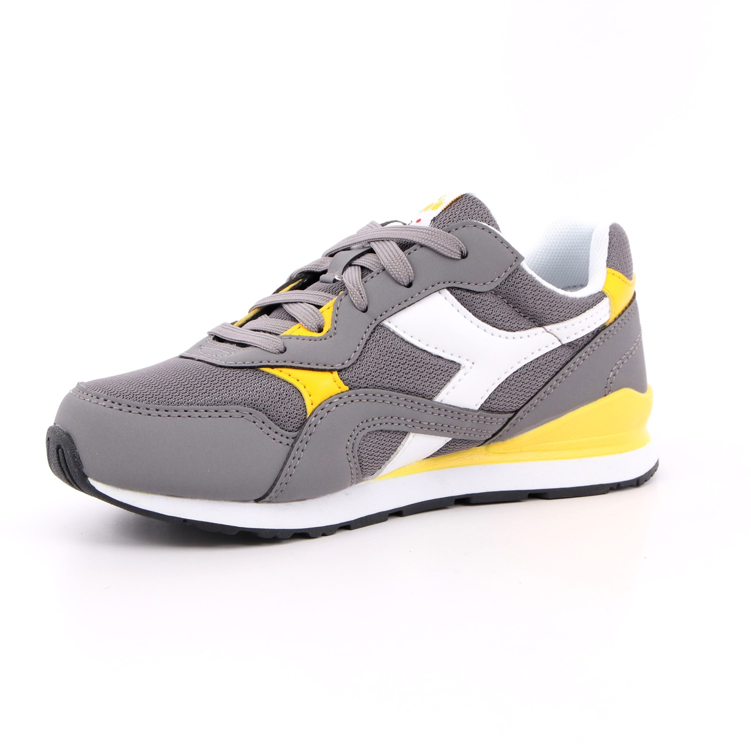 Scarpa Allacciata Diadora Bambino Grigio Scarpa Allacciata Diadora Bambino Grigio Scarpe 355 - 101.177716