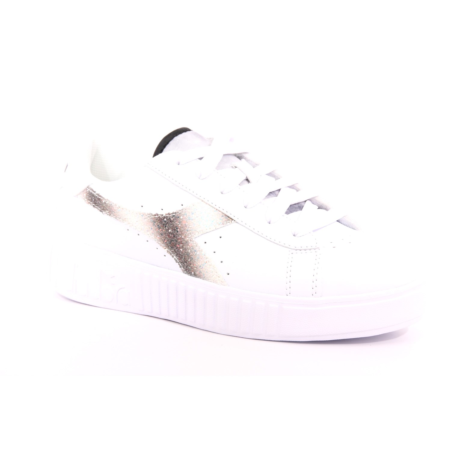 Scarpa Allacciata Diadora Bambina Bianco Scarpa Allacciata Diadora Bambina Bianco Scarpe 402 - 101.179250