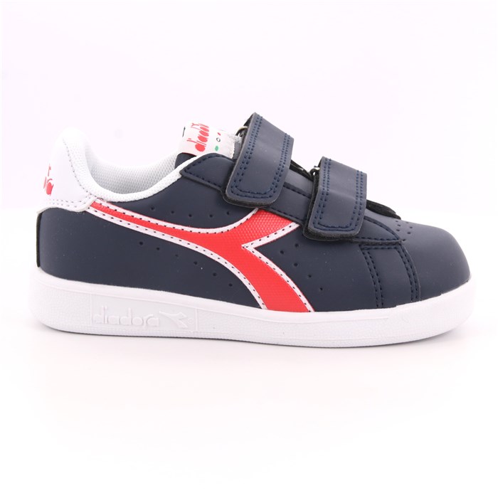 scarpe diadora con strappo