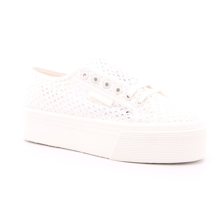 Superga Scarpa Allacciata Avorio